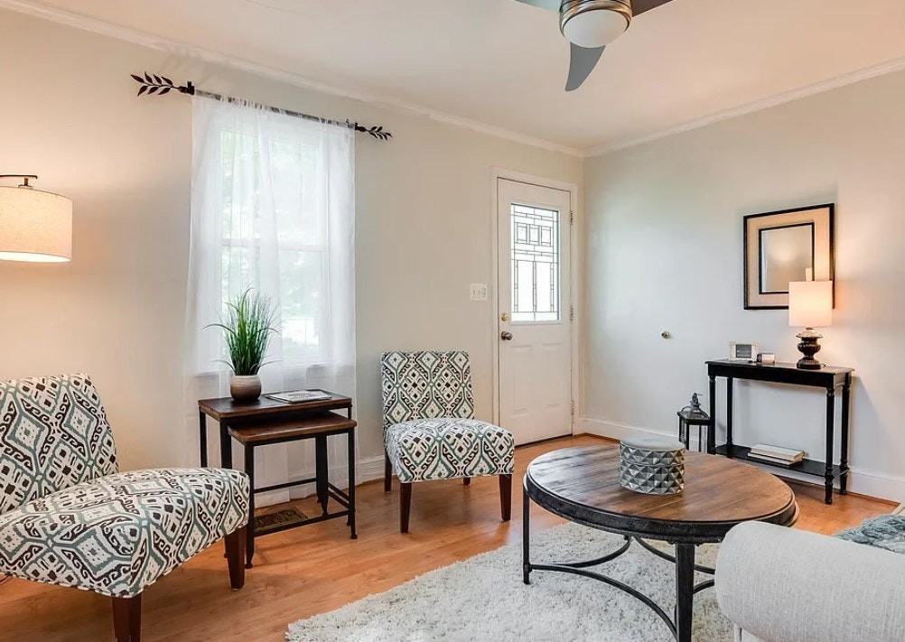 8405 Brady Avenue - Photo 4 of 18