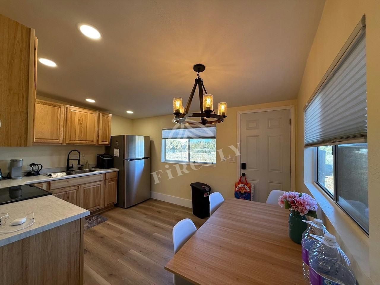 2248 Sitgreaves Drive - Photo 4 of 21