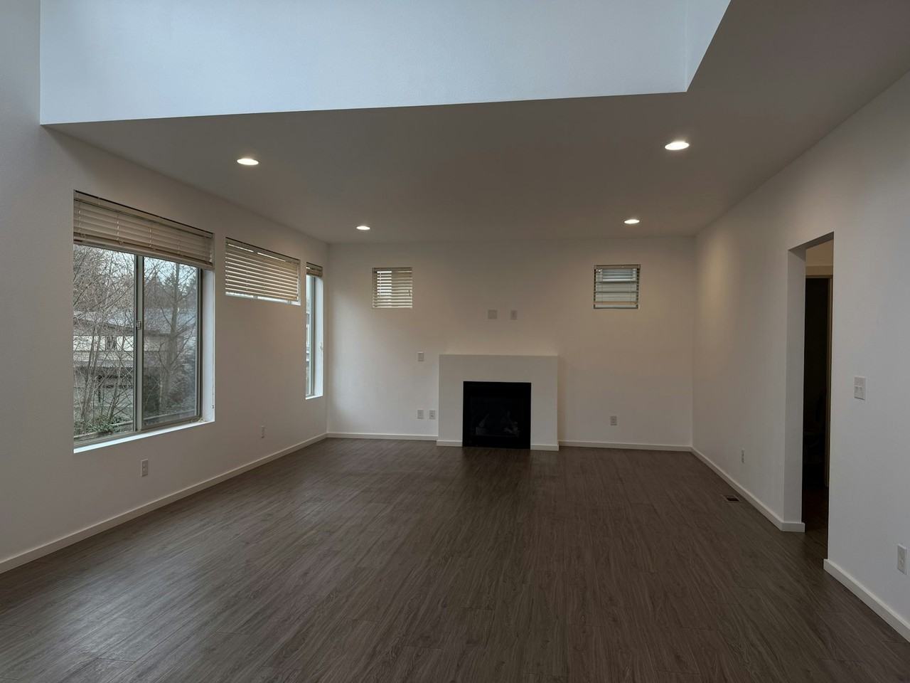 18707 107th Avenue Southeast - Photo 3 of 17