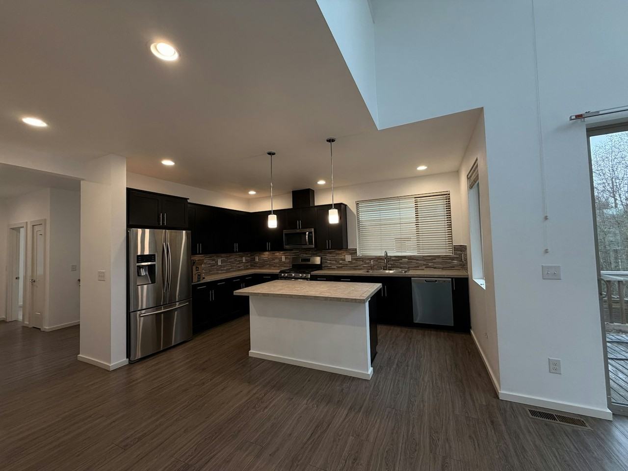 18707 107th Avenue Southeast - Photo 5 of 17