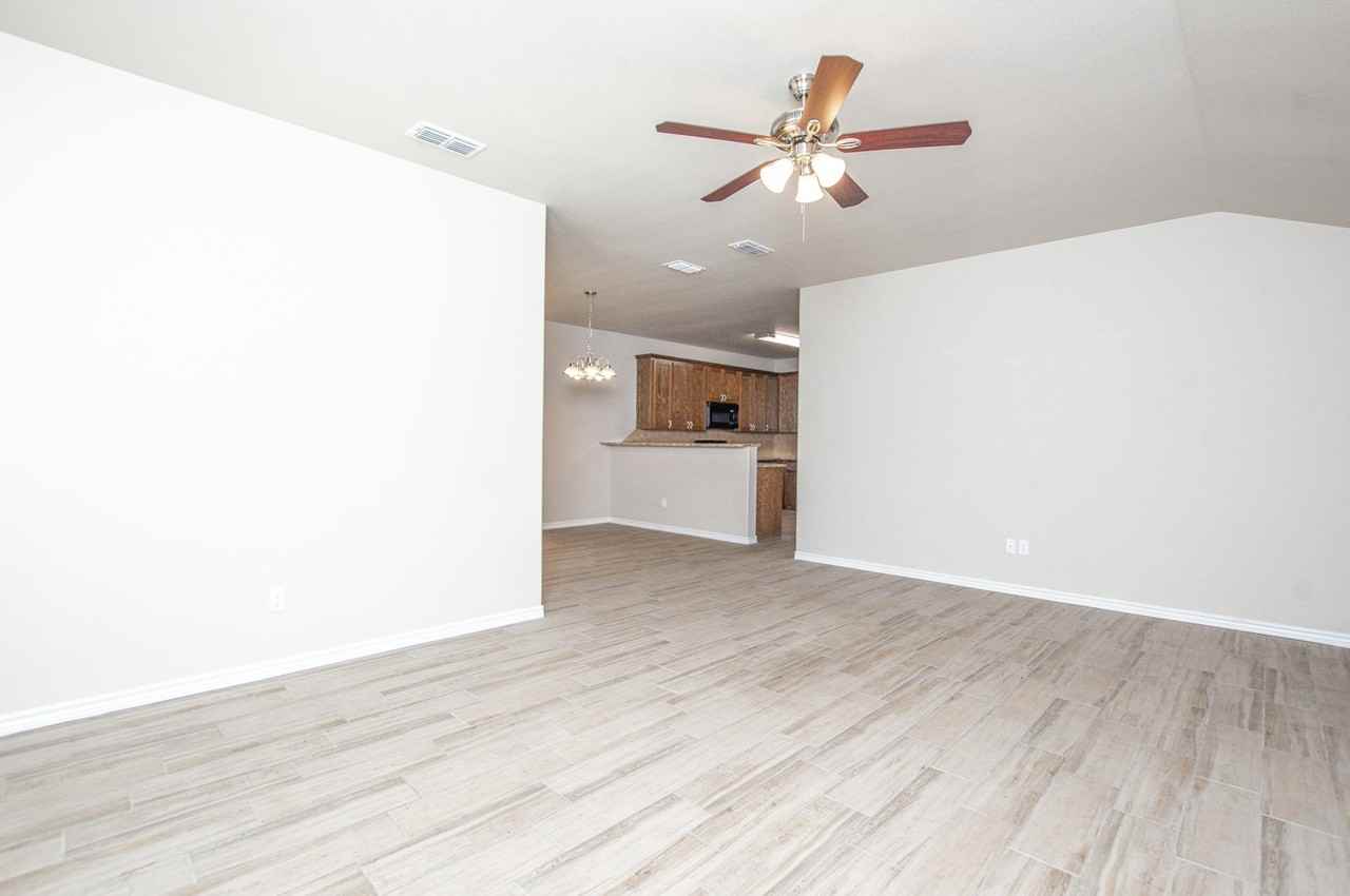 2551 Leroy Lane, Unit B - Photo 2 of 17