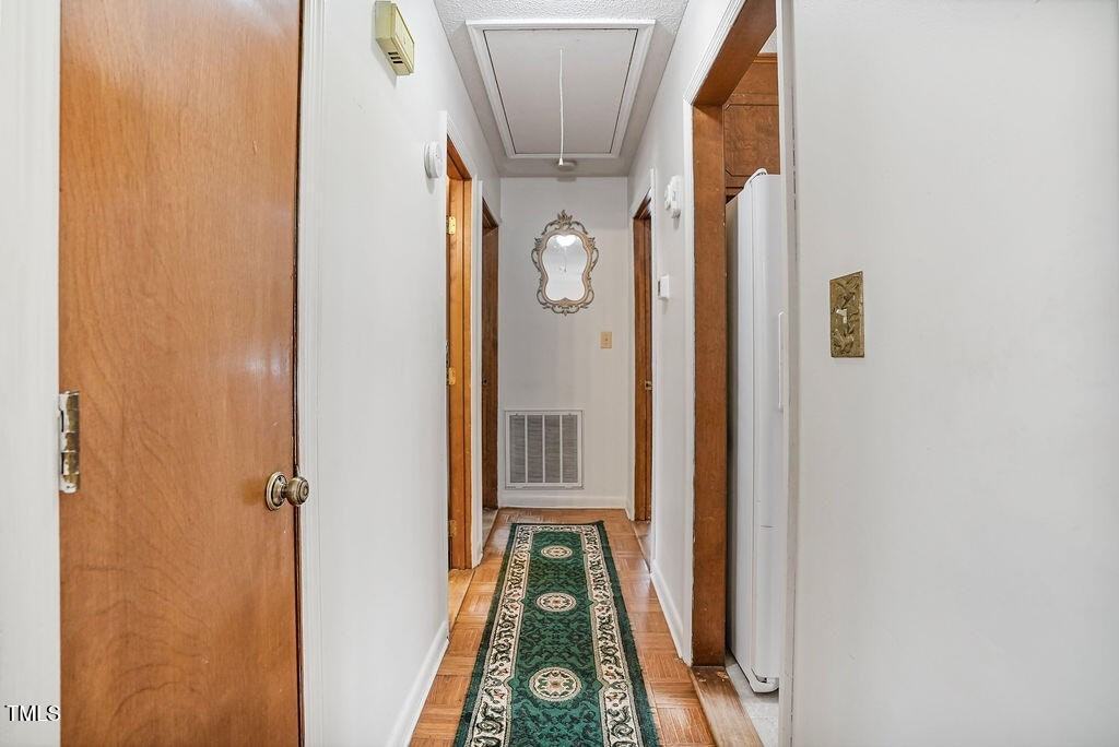 886 Rollins Rd - Photo 2 of 9