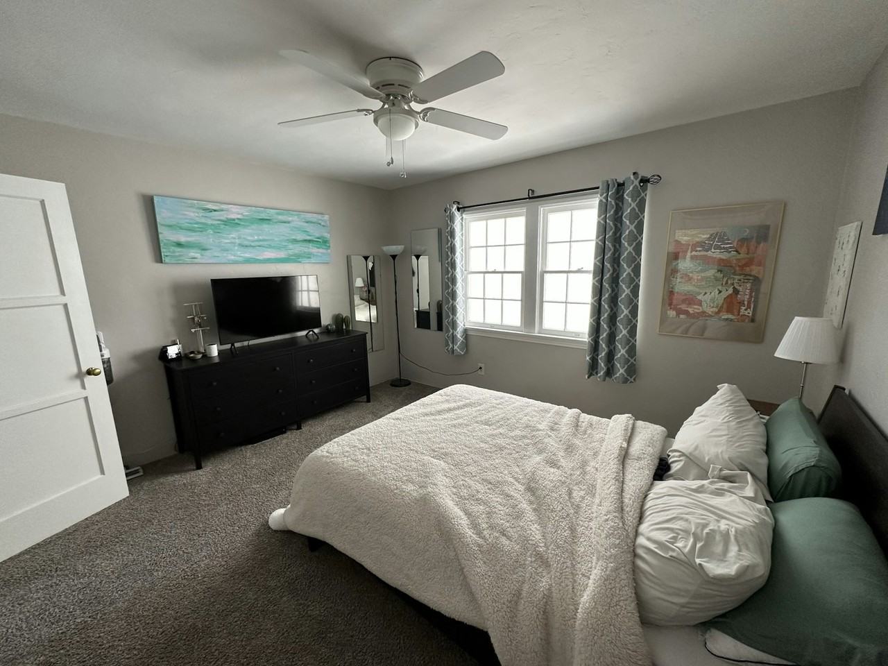 2014 30th Street, Unit 2008 - Photo 3 of 8