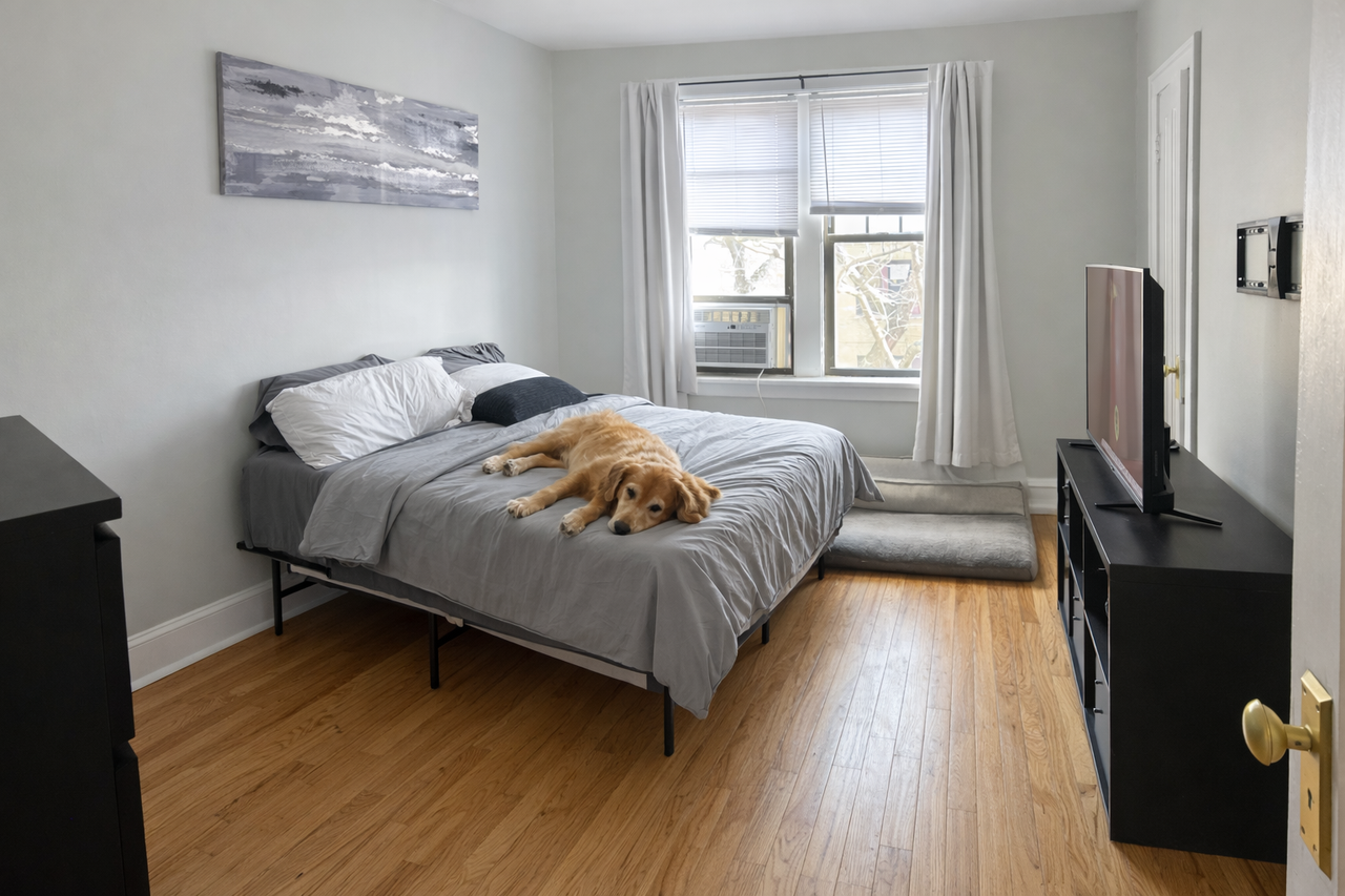 3610 N Claremont Ave #L3 - Photo 5 of 11