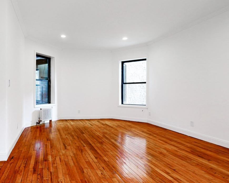 124 W 139th St - Photo 2 of 8