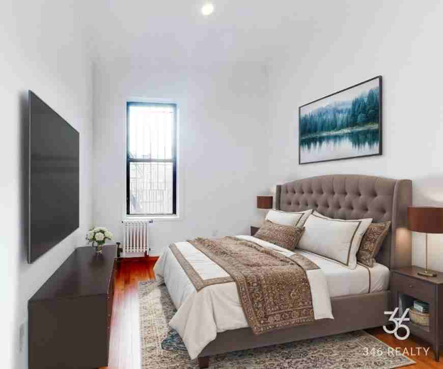 124 W 139th St - Photo 5 of 8