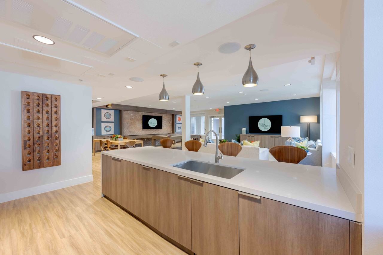 The Pointe at Warner Center - Photo 3 of 17