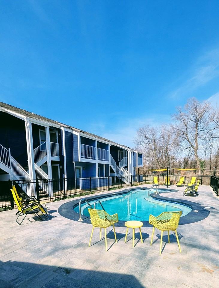 The Landing On 9 - Photo 2 of 15