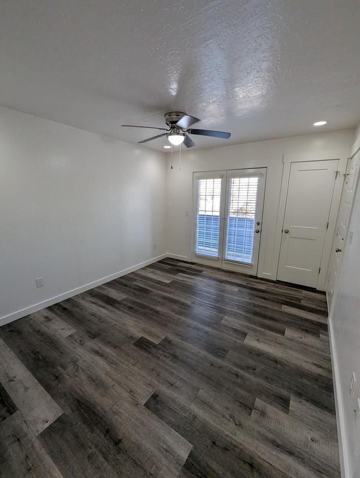 The Landing On 9 - Photo 7 of 47