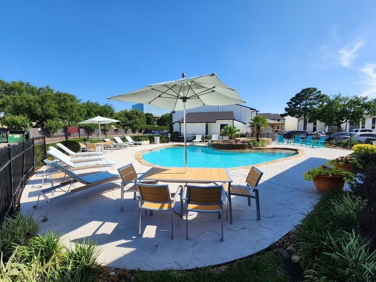 Cali Crossing Apartments - Photo 6 of 16