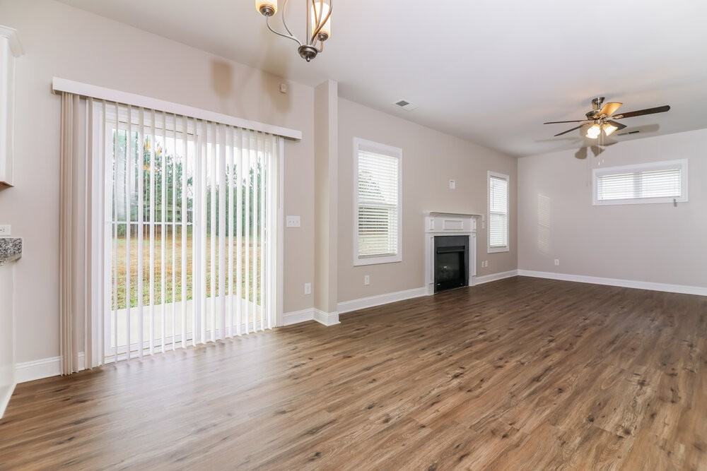 80 Leaf Spring Way - Photo 7 of 17