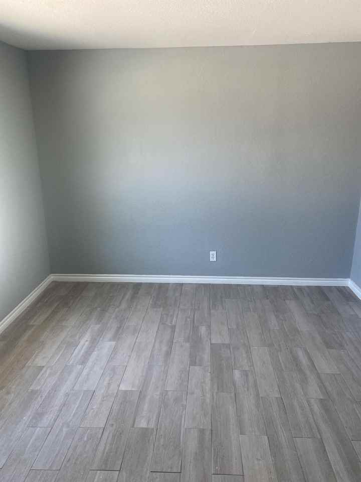 536 South 54th Street - Photo 4 of 12