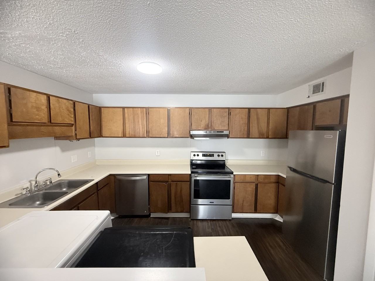 810, 65th and 811 - Photo 2 of 11