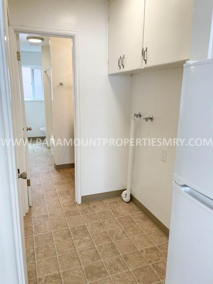 Laine/Hawthorne St: 542-558 - Photo 7 of 10