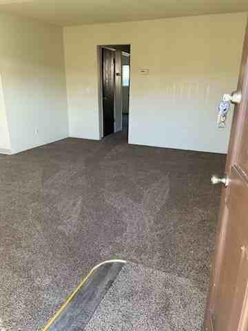 1121 Lloyd Street - Photo 2 of 6