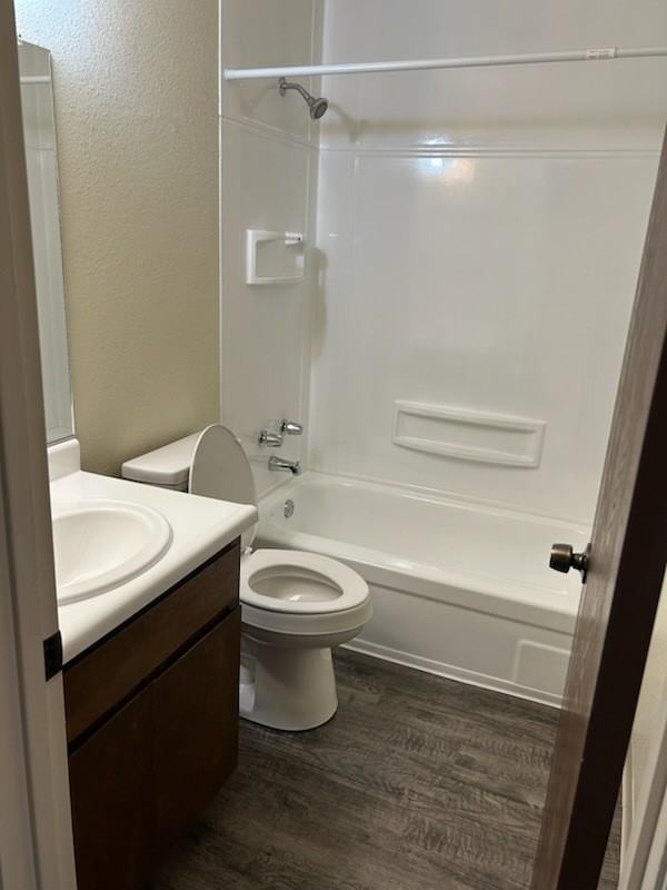 1121 Lloyd Street - Photo 6 of 6