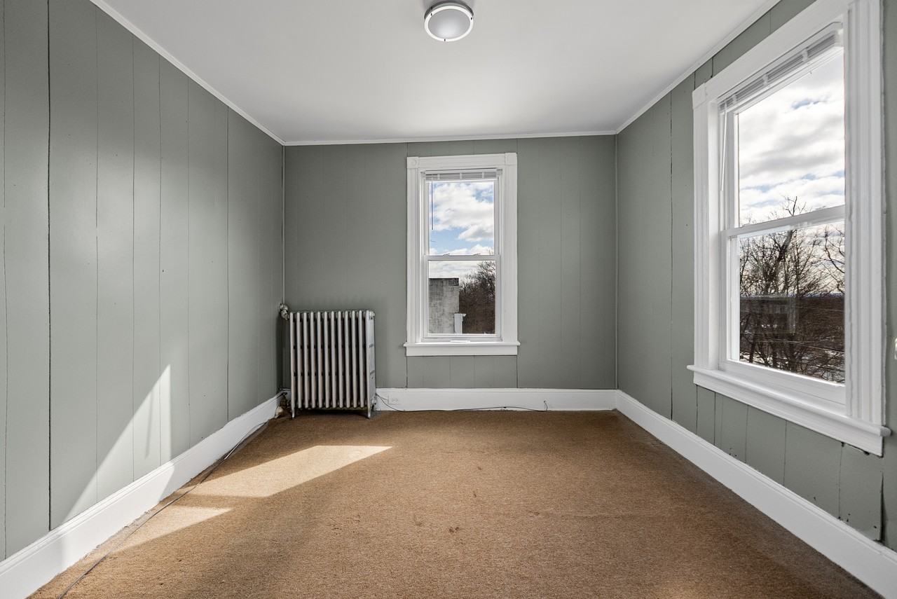 816 Main Street - Photo 2 of 9