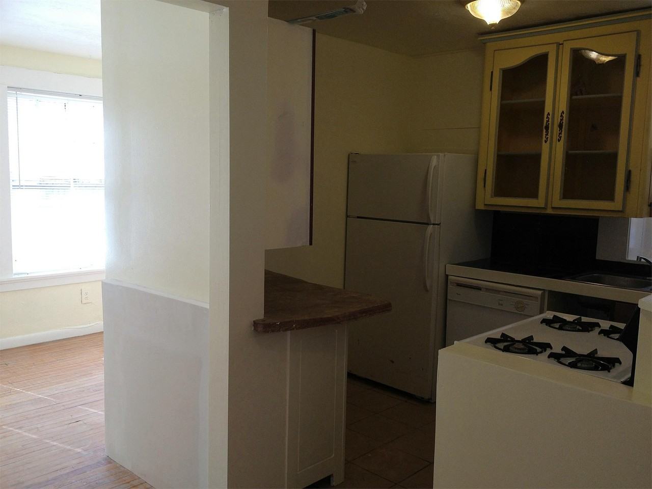 852 GARFIELD - Photo 4 of 6