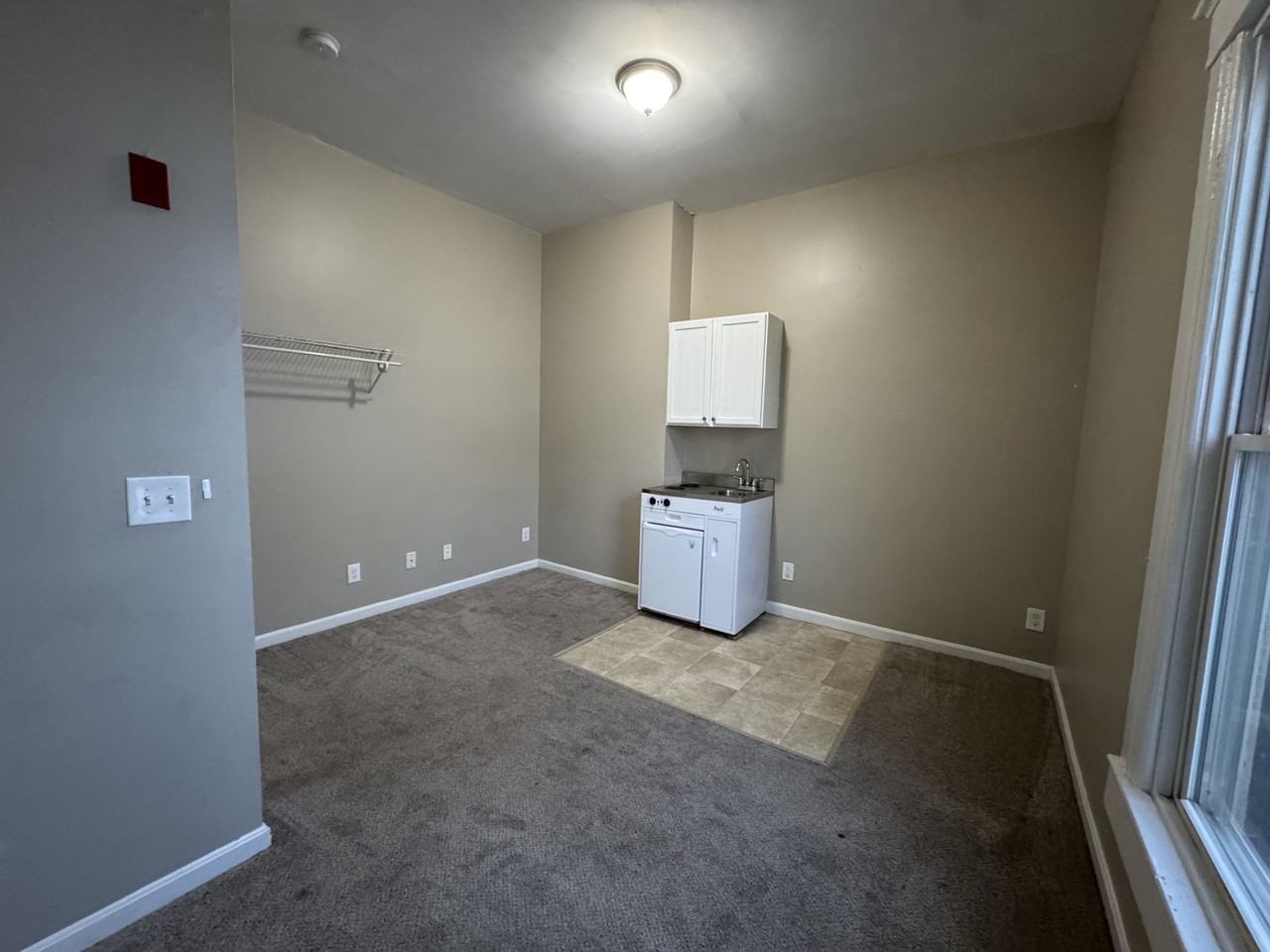 52 Myrtle Street - Photo 4 of 8