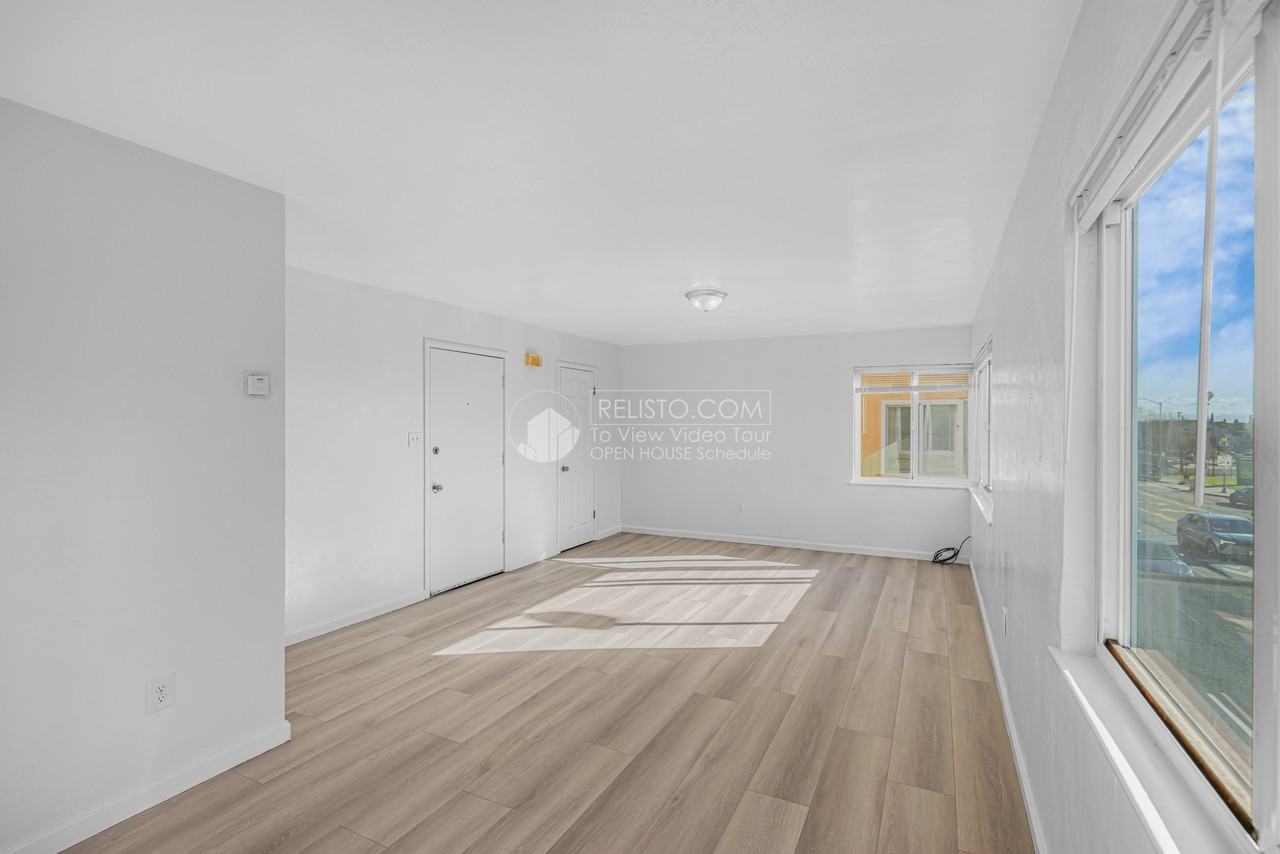 8632 Macarthur Blvd - Photo 4 of 16