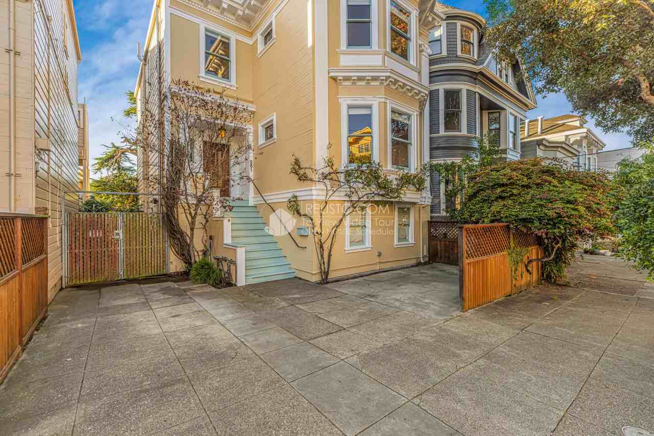 261 10th Ave - Photo 2 of 41