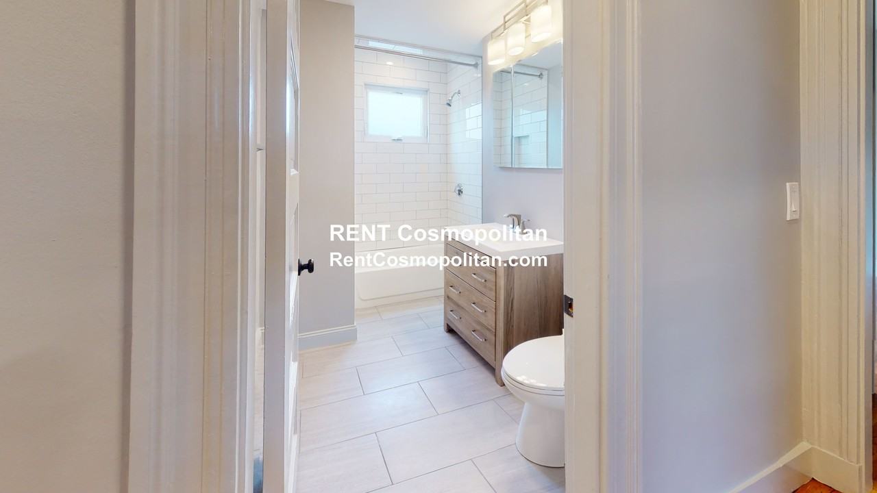 320 Main St #2 - Photo 6 of 13