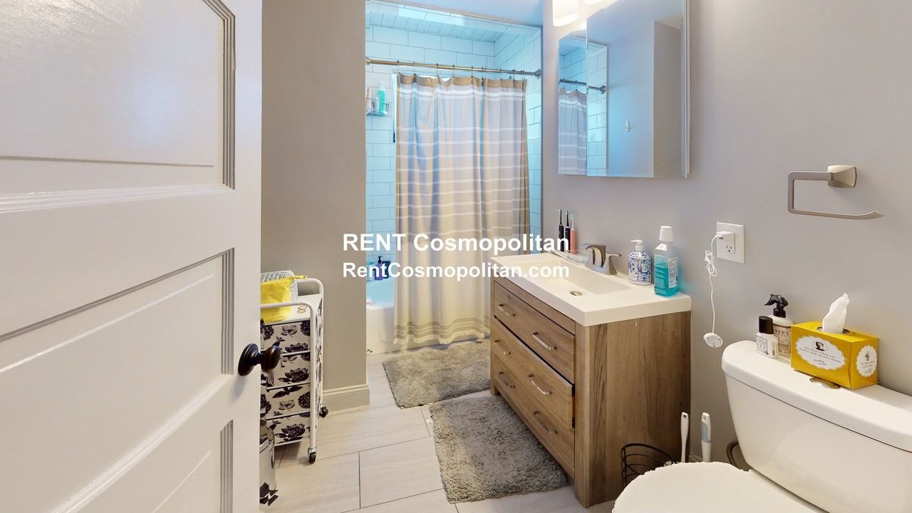 320 Main St #2 - Photo 7 of 13