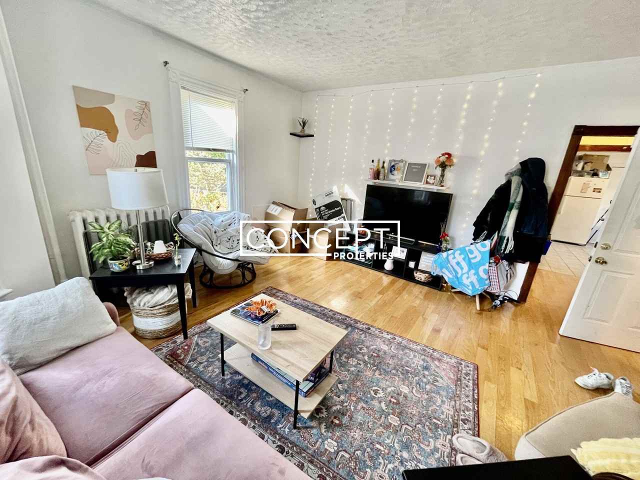 205 Hillside St #1D - Photo 7 of 8