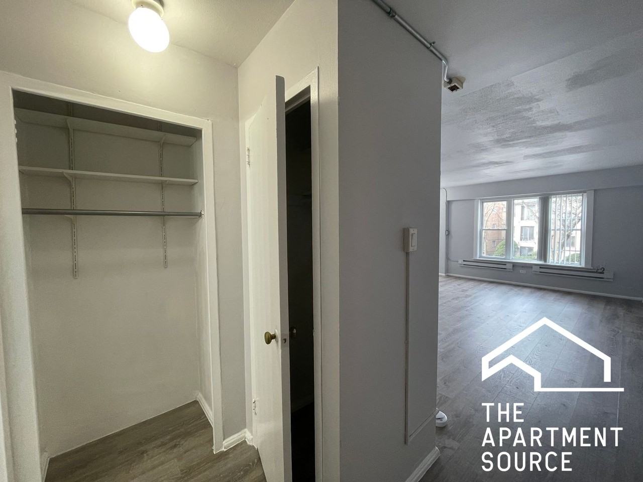 7333 N Ridge Blvd #304 - Photo 6 of 13