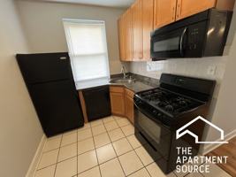 featured image of 3436 W Leland Ave #2W