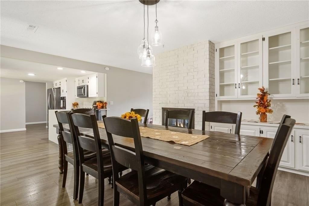 1306 Silent Grove Rd - Photo 4 of 21