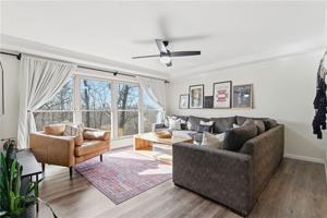 featured image of 3 Leigh Ln