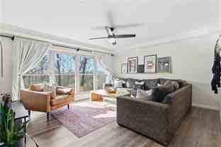 3 Leigh Ln - Photo 1 of 1