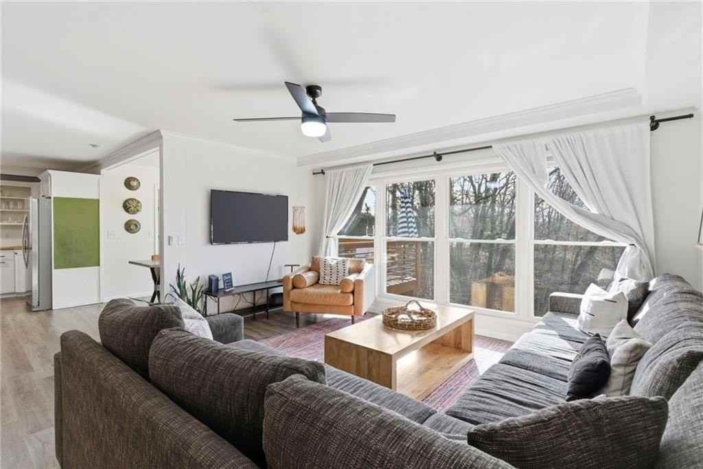 3 Leigh Ln - Photo 2 of 24