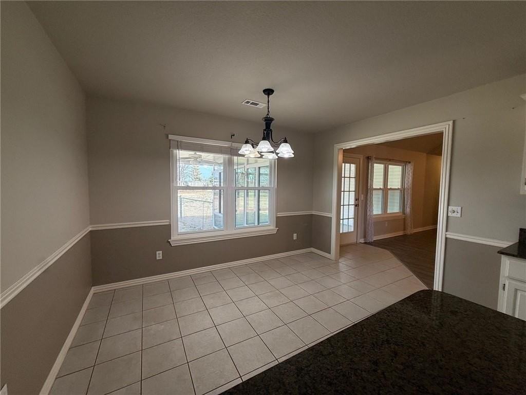 1808 Lancaster Dr - Photo 5 of 23