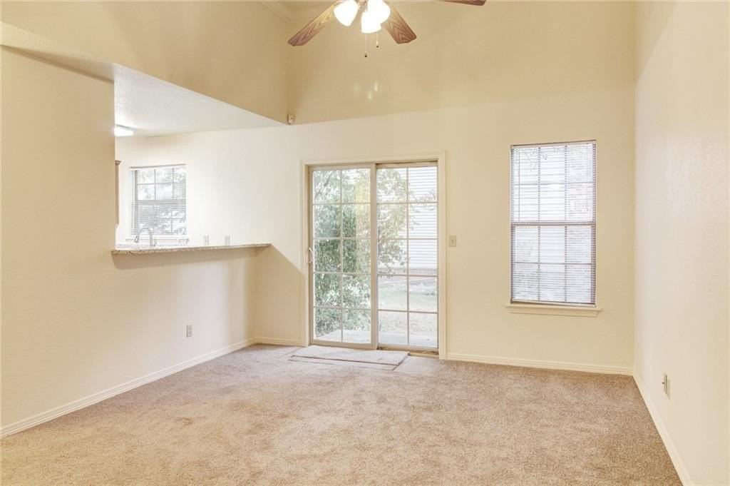 1730 N Chestnut Ave - Photo 3 of 15