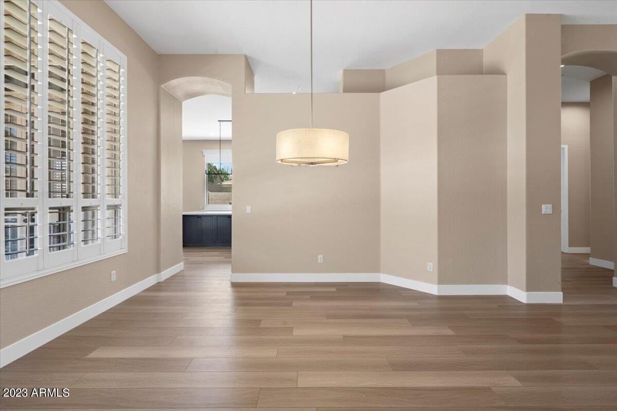 10388 N 135th Way - Photo 6 of 36