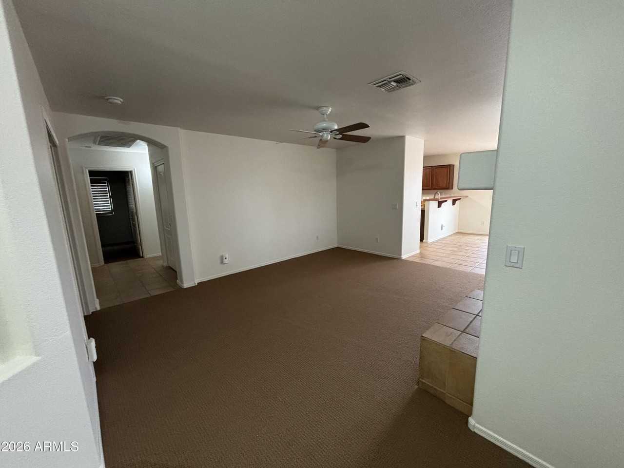 13140 W Fairmont Ave - Photo 7 of 12