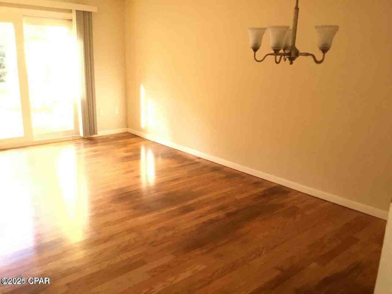 1025 W 19th 16c Street #16C - Photo 4 of 46