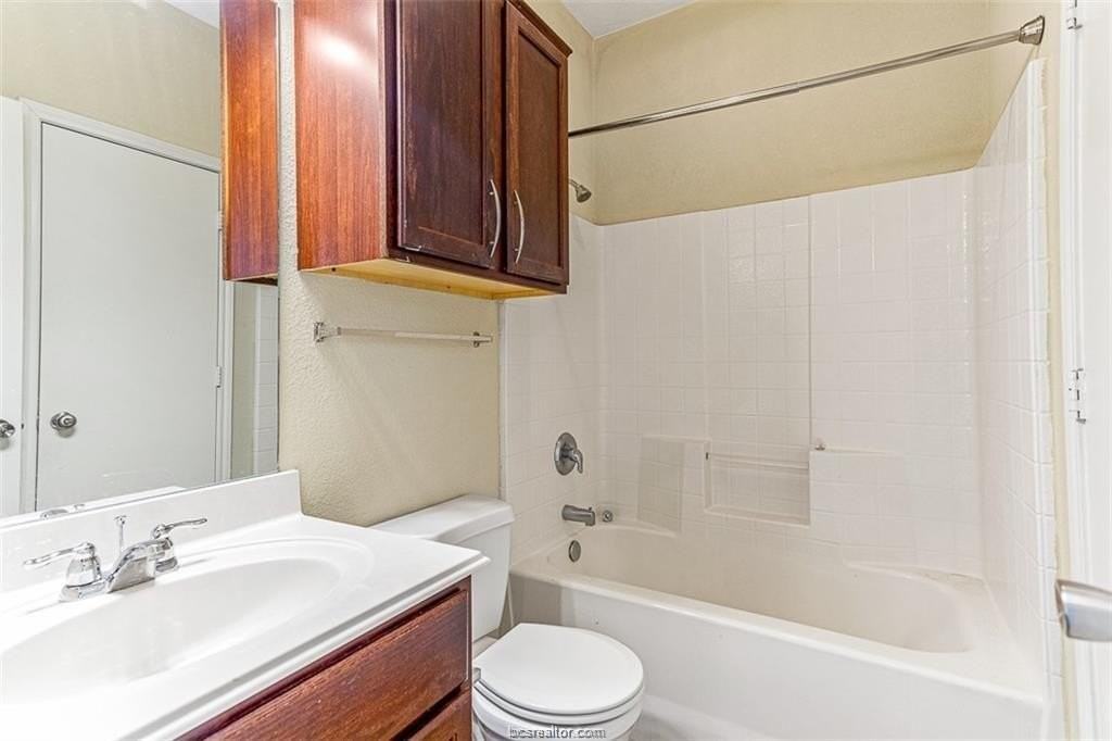 4119 Mcfarland Dr - Photo 7 of 11