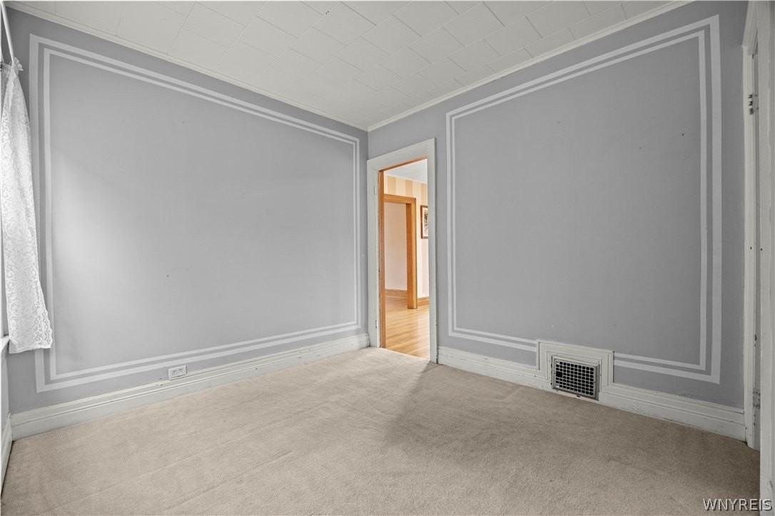 411 Breckenridge Street unit: Upper - Photo 3 of 13