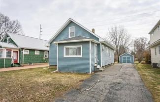 374 Bennington Dr - Photo 1 of 1