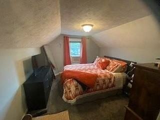 374 Bennington Dr - Photo 4 of 16