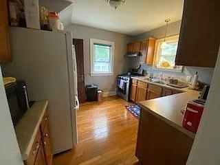 374 Bennington Dr - Photo 6 of 16