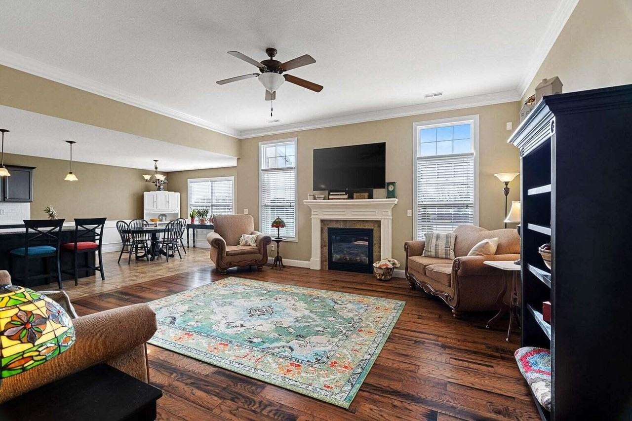 4102 Abbington Ter - Photo 6 of 9