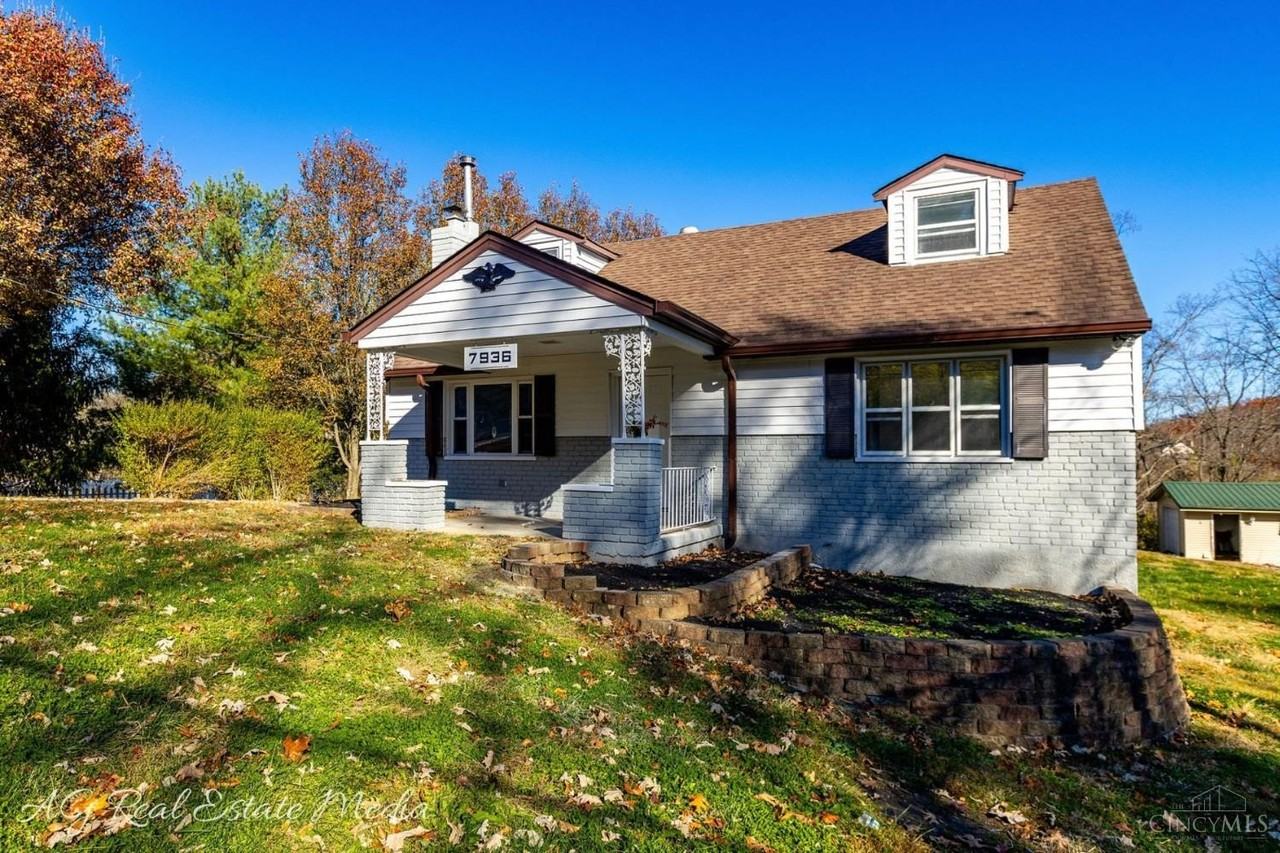 7936 Eagle Creek Rd - Photo 3 of 41