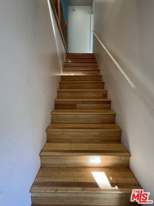 721 Cedar St Unit B #B - Photo 5 of 27