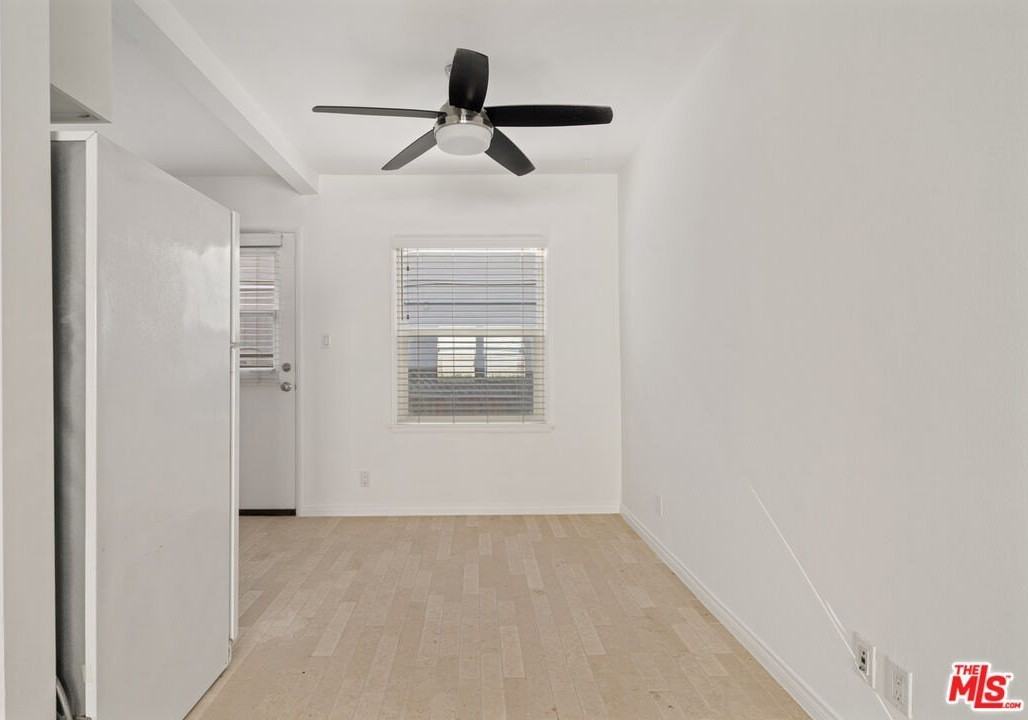 2430 1/2 Ocean Park Blvd - Photo 4 of 16