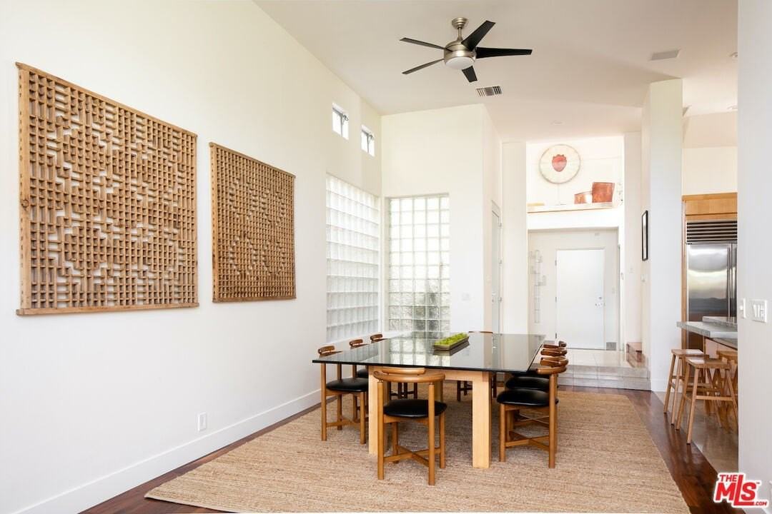 2217 Grand Canal - Photo 3 of 43