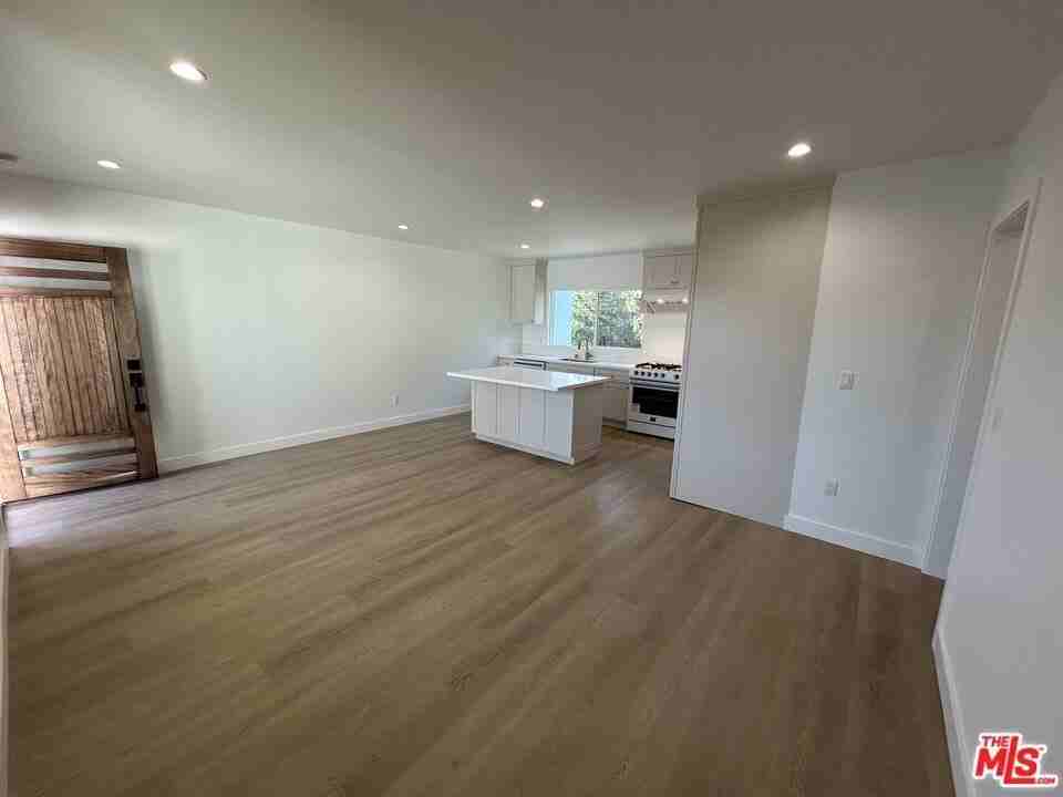 599 W Sunset Blvd Unit 11 #11 - Photo 7 of 24